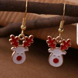 ✨3 FOR $28✨🆕 WHITE & RED REINDEER EARRINGS - RUDOLPH